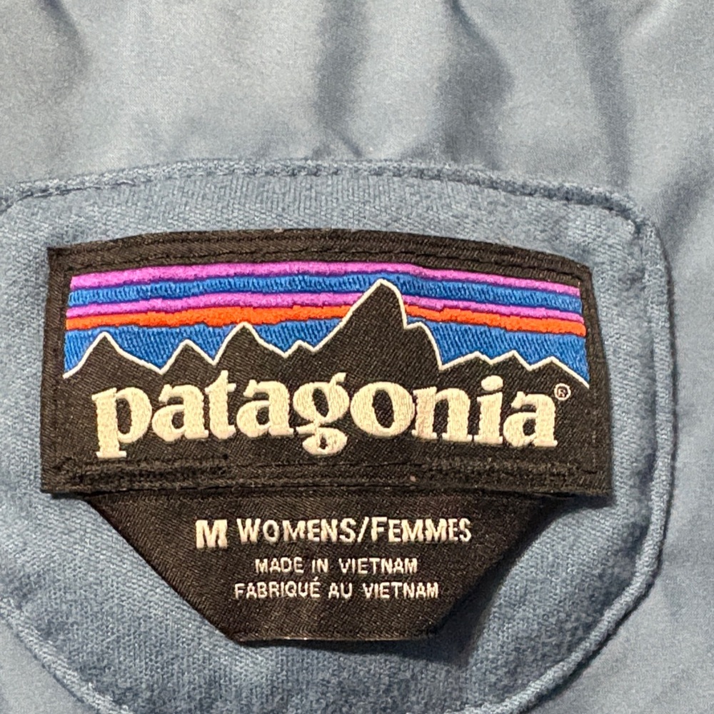 Patagonia Navy Insulated Jacket - Picture 2 of 7